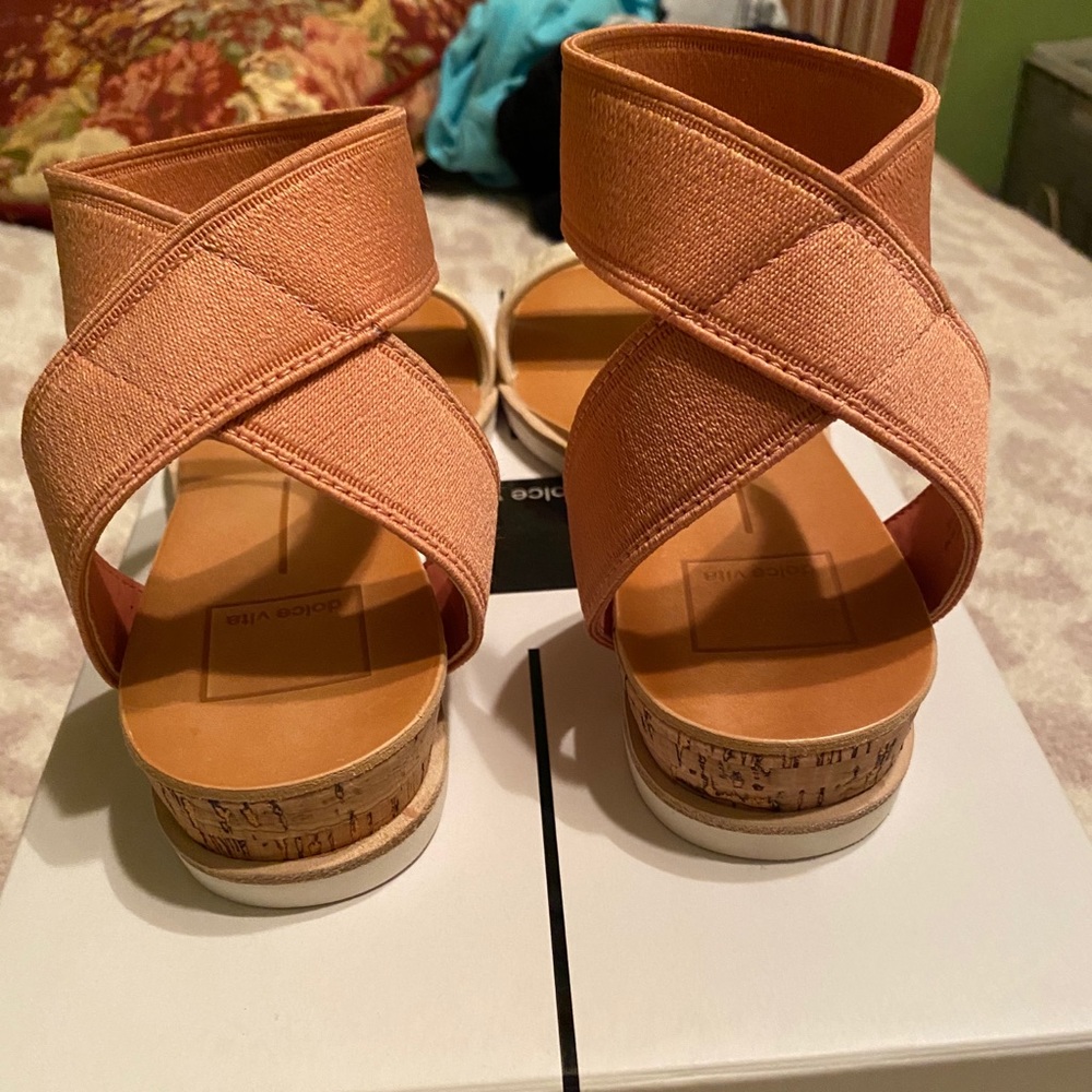 Dolce Vita Vivian Sandals - Picture 3 of 6